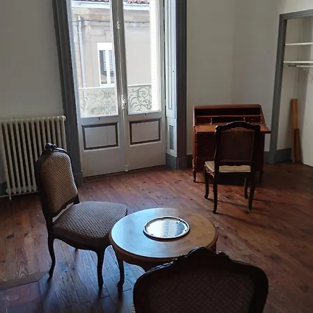 Maison Alba La Source Couette-café 3*