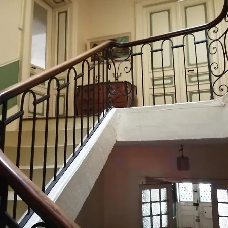 فندق مبيت وإفطار Maison Alba La Source *