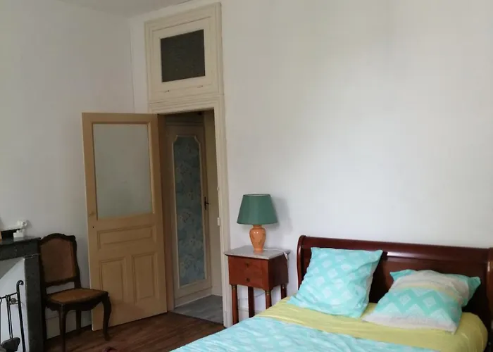 Maison Alba La Source 3* Мазаме